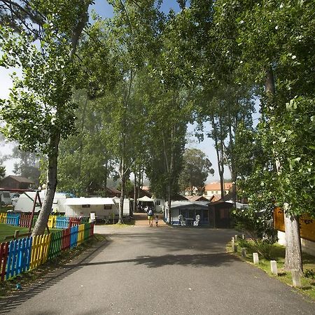 Camping Cachadelos 호텔 산신소 외부 사진