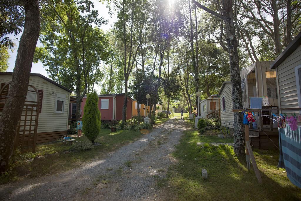 Camping Cachadelos 호텔 산신소 외부 사진